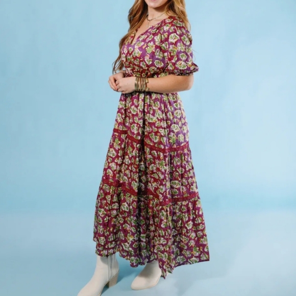 Clara The Label Floral Maxi Dress -NWT - Picture 1 of 10